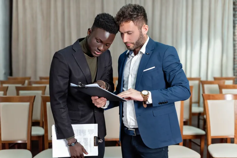 Reading the Room: How Britain's Sharpest Consultants Decode Unspoken Client Expectations